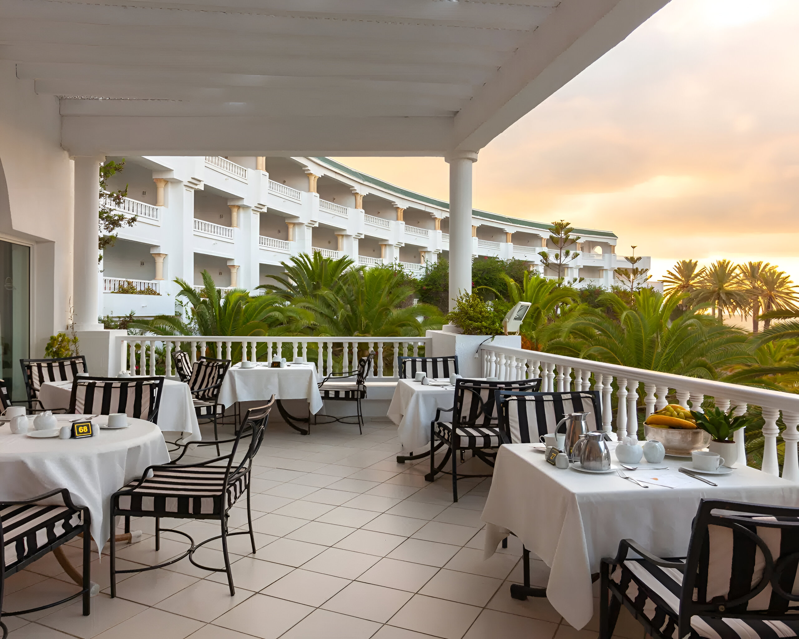 Tui Blue Oceana Suites